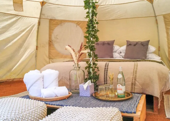 The Quaives - Cottages & Glamping